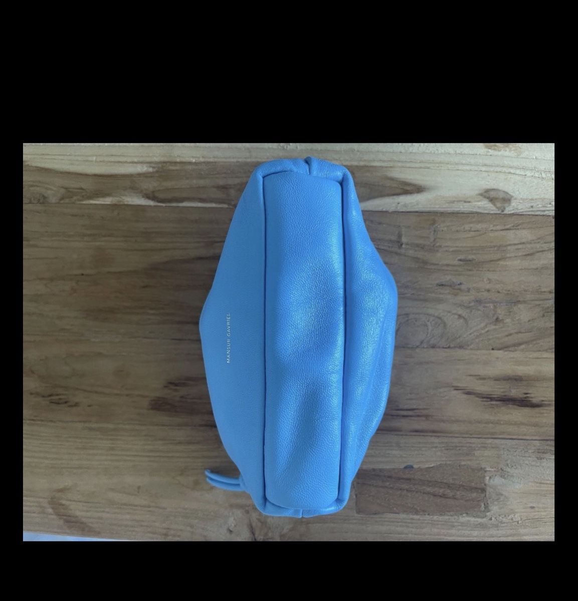 Mansur Gavriel Sacs femmes: Clutch mansur gavriel  – D'occasion à Lausanne par Meganelausanne 2