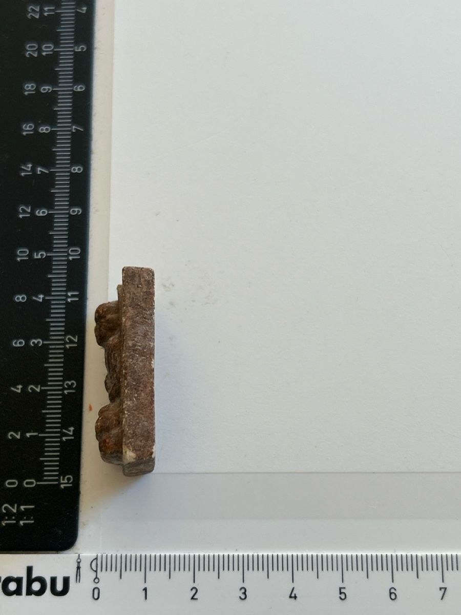 Medaglie: Amulett mit Mönch Buddha Statue (S37) – Usato da Neuenhof venduto da SchnaeppliAllerlei 2