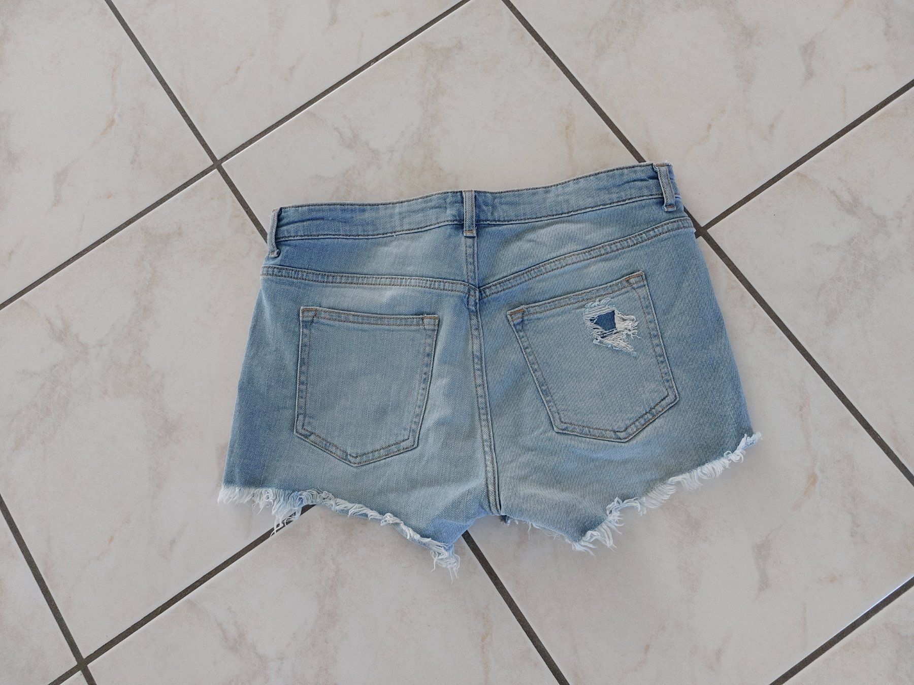 H&M Hosen: Shorts Gr.  38 – Gebraucht aus Schmitten von Renistern68 1