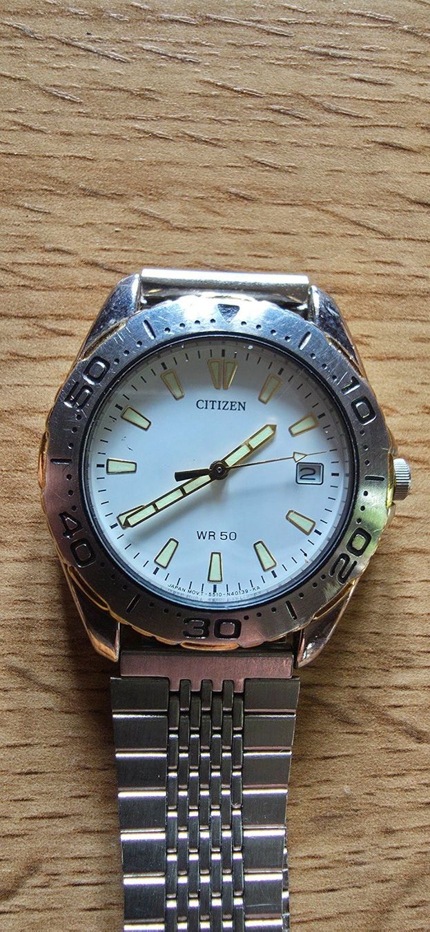 Citizen Orologi: Montre  " Citizen " – Usato da Moléson-s-Gruyères venduto da inf_8z6n