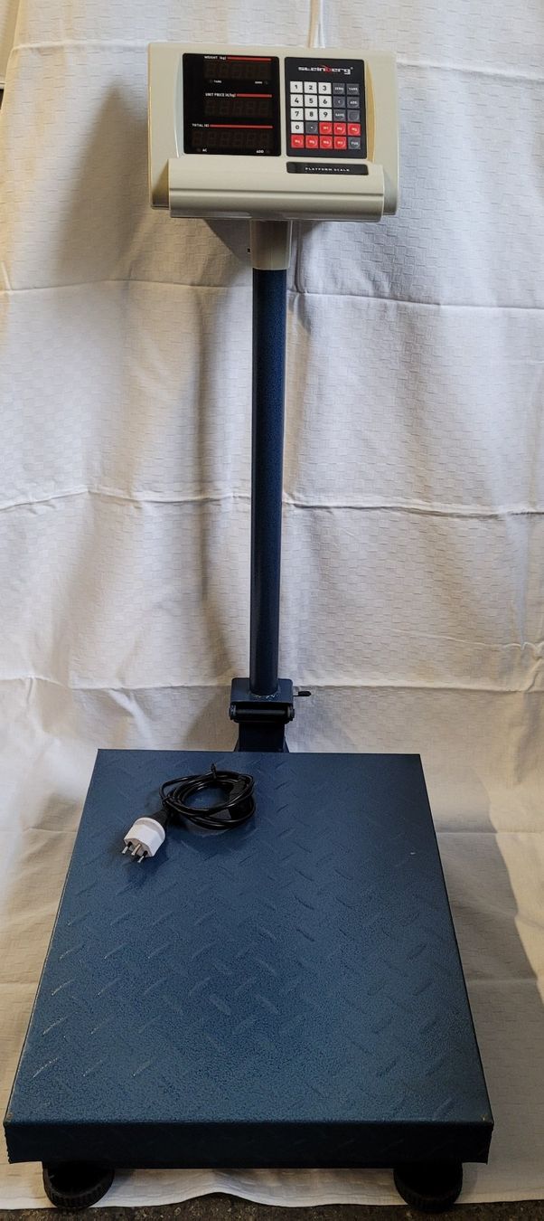 Bilance e pesi: steinberg Plattform Scale /Material-Waage) – Usato da Giswil venduto da mai_k7x7