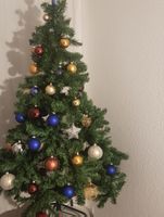 Weihnachtsbaum 🌲150cm mit 30 Christbaumkugeln ✨