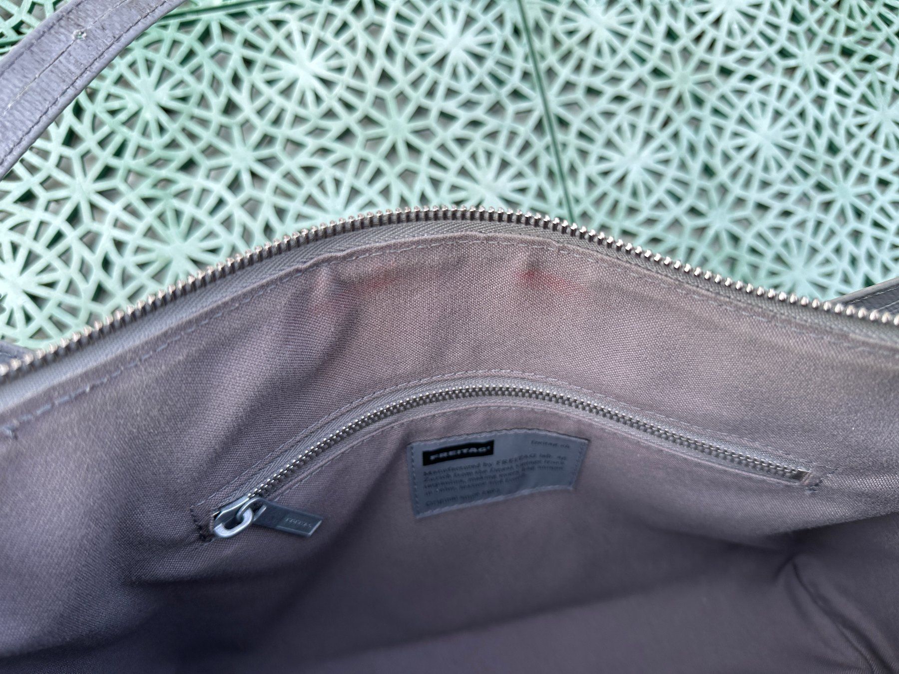 Freitag Taschen für Damen: Freitag Tasche R120 Austen – Gebraucht aus Gümmenen von FelizitasHermann 8
