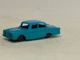 GB2- Lima Mercedes Ladegut Modell blau mit Plastikrädern