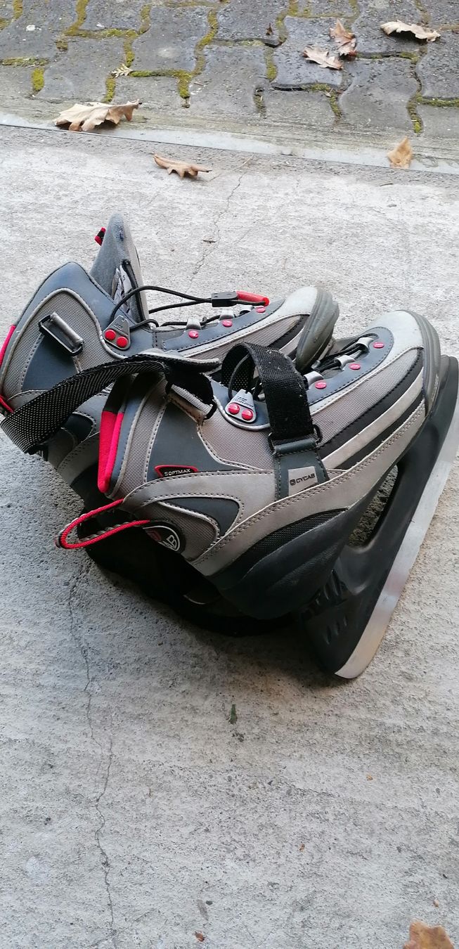 Pattini da ghiaccio: Schlittschuh 41 – Usato da Arbon venduto da zipogabi 2