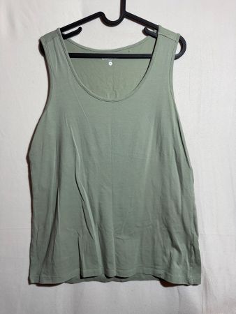 Grünes Basic von Chicoree Gr. XL