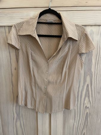 Süsse Sommerbluse 100% Seide, Madeleine 36, beige getupft