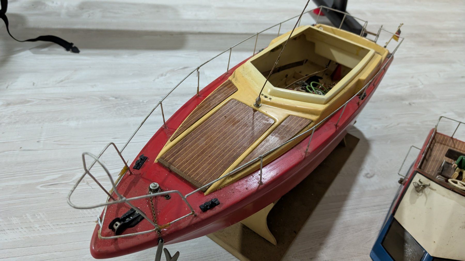 Robbe RC Modellbau: Robbe RC Boot – Defekt aus Rohrbach von Zidane6 2