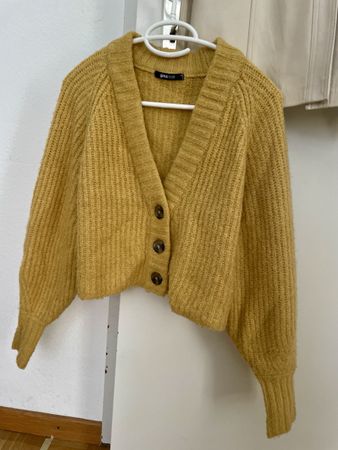 Tolle Strickjacke in Senfgelb, Gr. 34, guter Zustand