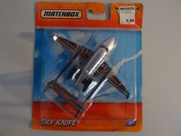 matchbox 2010 sky knife R0689 Flieger