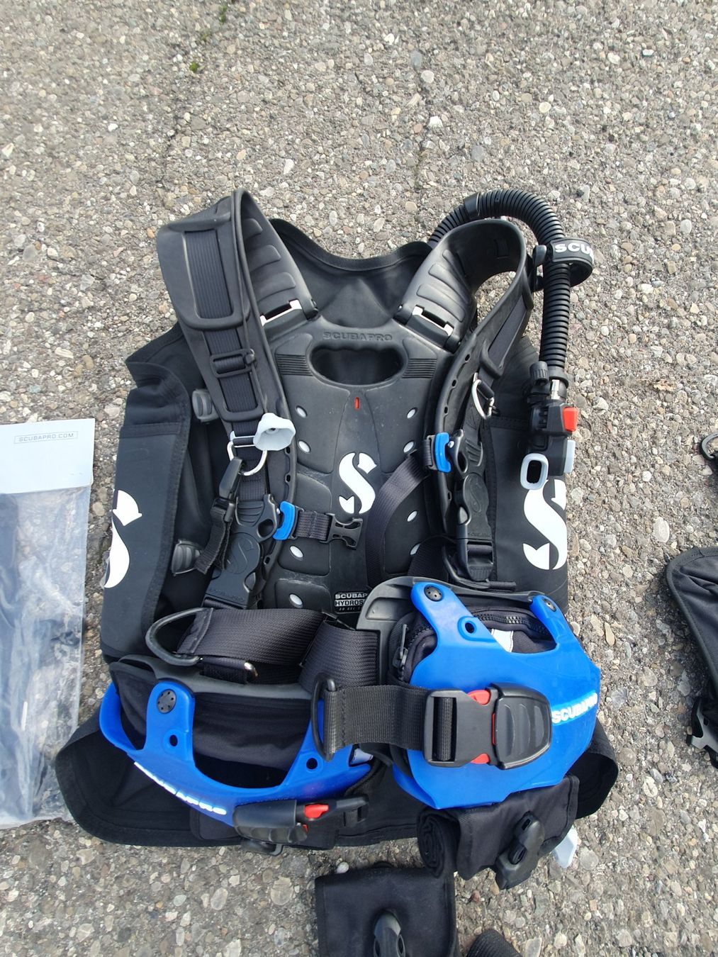 Respiratori & Giubbotti: Hydros Pro Tarierjacket, Herren L – Usato da Unterlunkhofen venduto da Sporti20 2