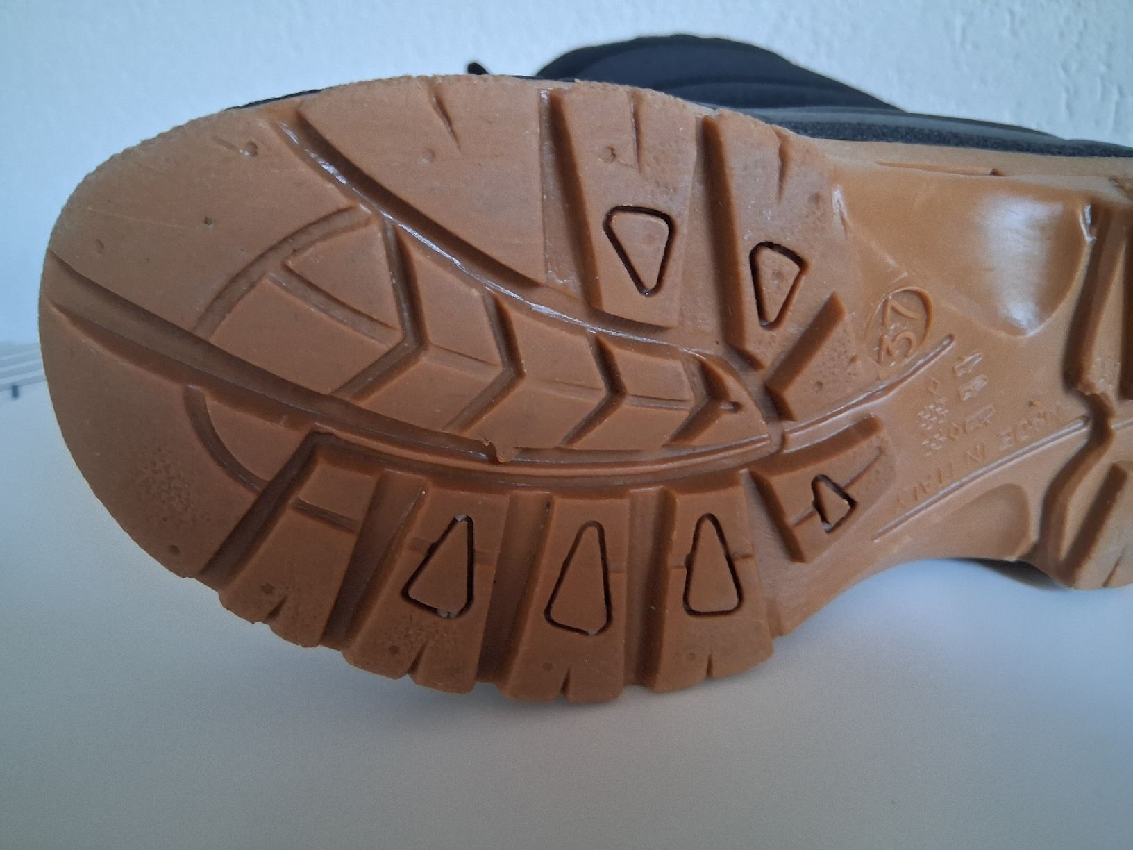 Scarpe da uomo: Stiefel Gr.37 Extend Dinamic Shoes – Usato da Aarburg venduto da brujil 4