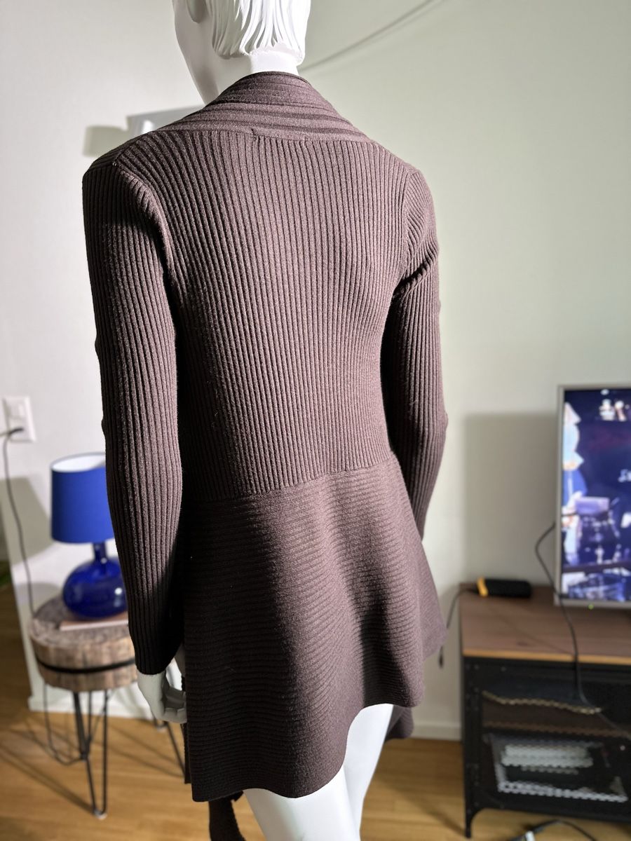 Pullover & Sweatshirts: Schöne Damenjacke von Marks&Spencer – Gebraucht aus Adliswil von RicPro 3