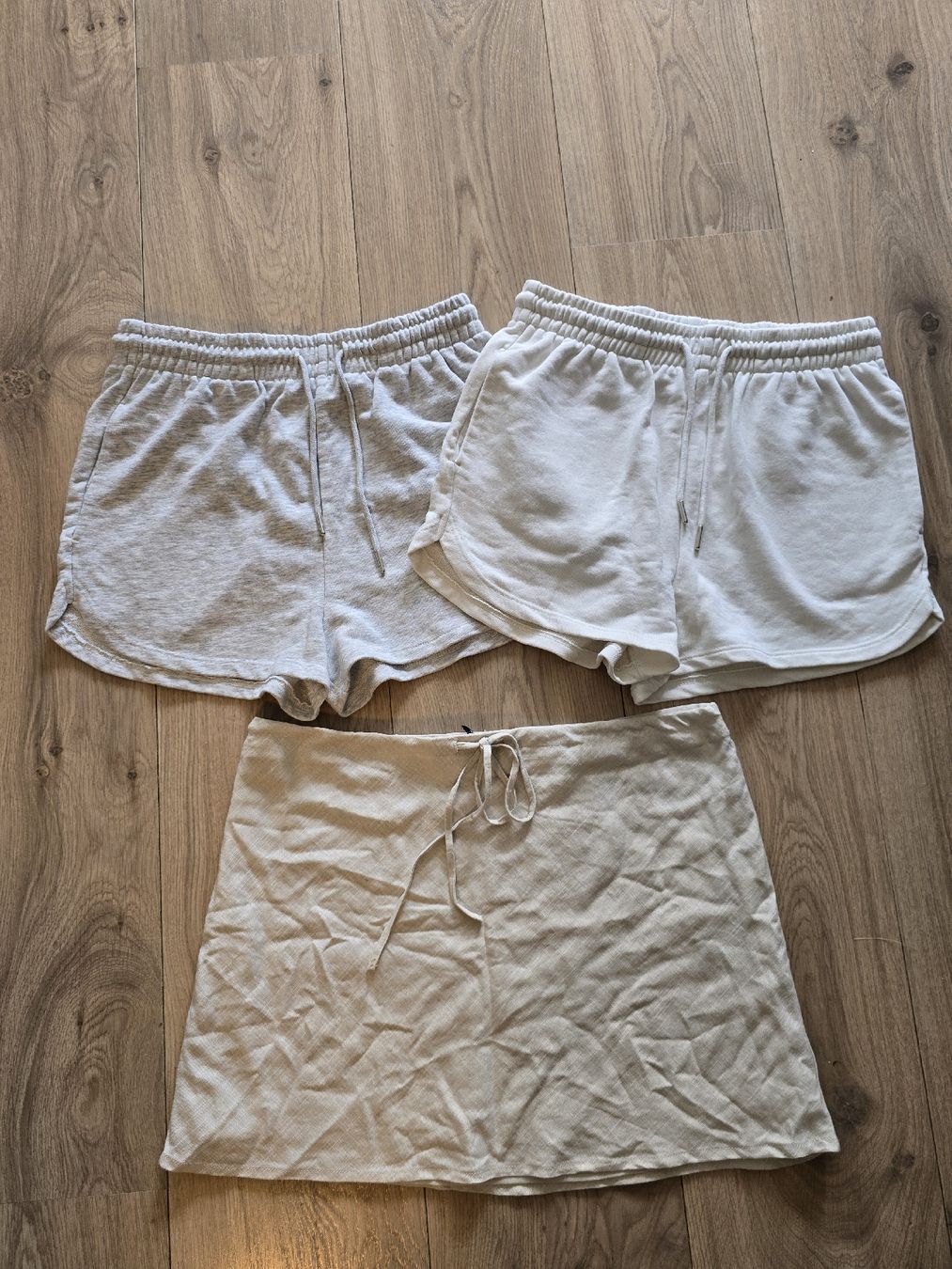 Lotti & Set di vestiti: Grosses Kleiderpaket Grösse S – Usato da Baar venduto da YvonneSch01 4