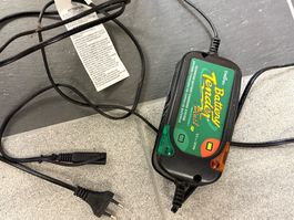 Deltran Battery Tender Plus Ladegeraet 12V 1.25A guter Zu...