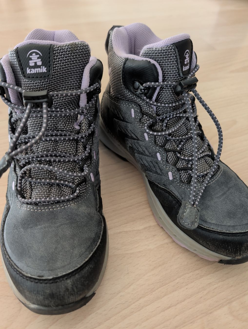 Kamik Chaussures garçon: Kamik Trekkingschuhe 32 – D'occasion à Diessenhofen par sabrina1204