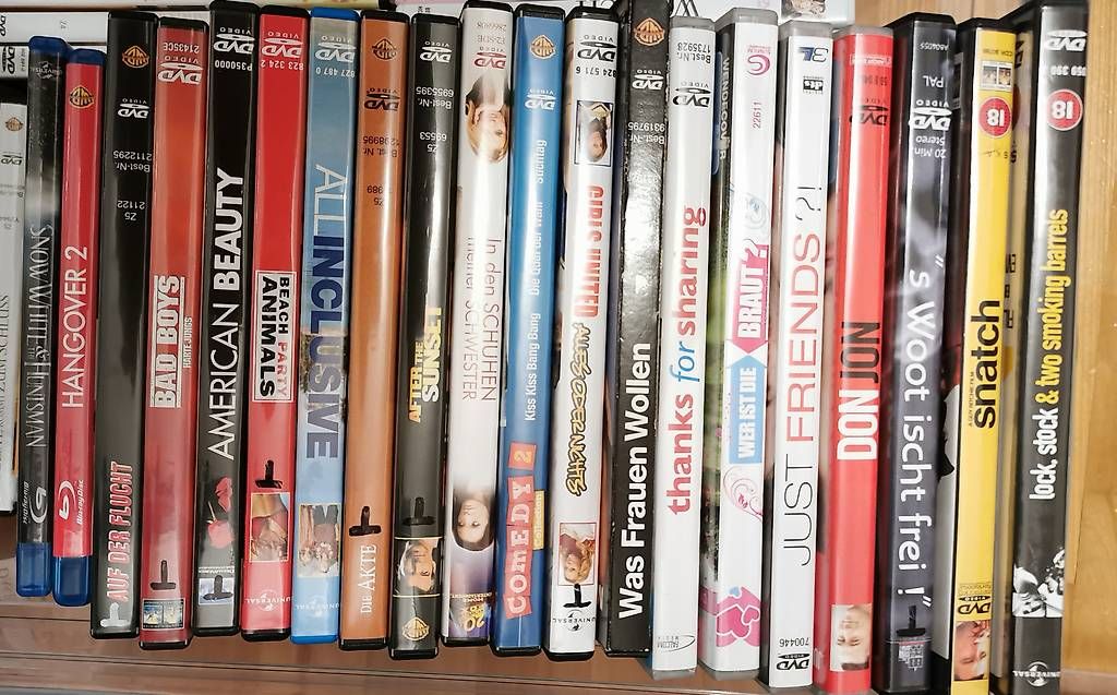 Tutti i DVDs: DVD je 4 Fr. – Usato da Herisau venduto da mum_pj95 1