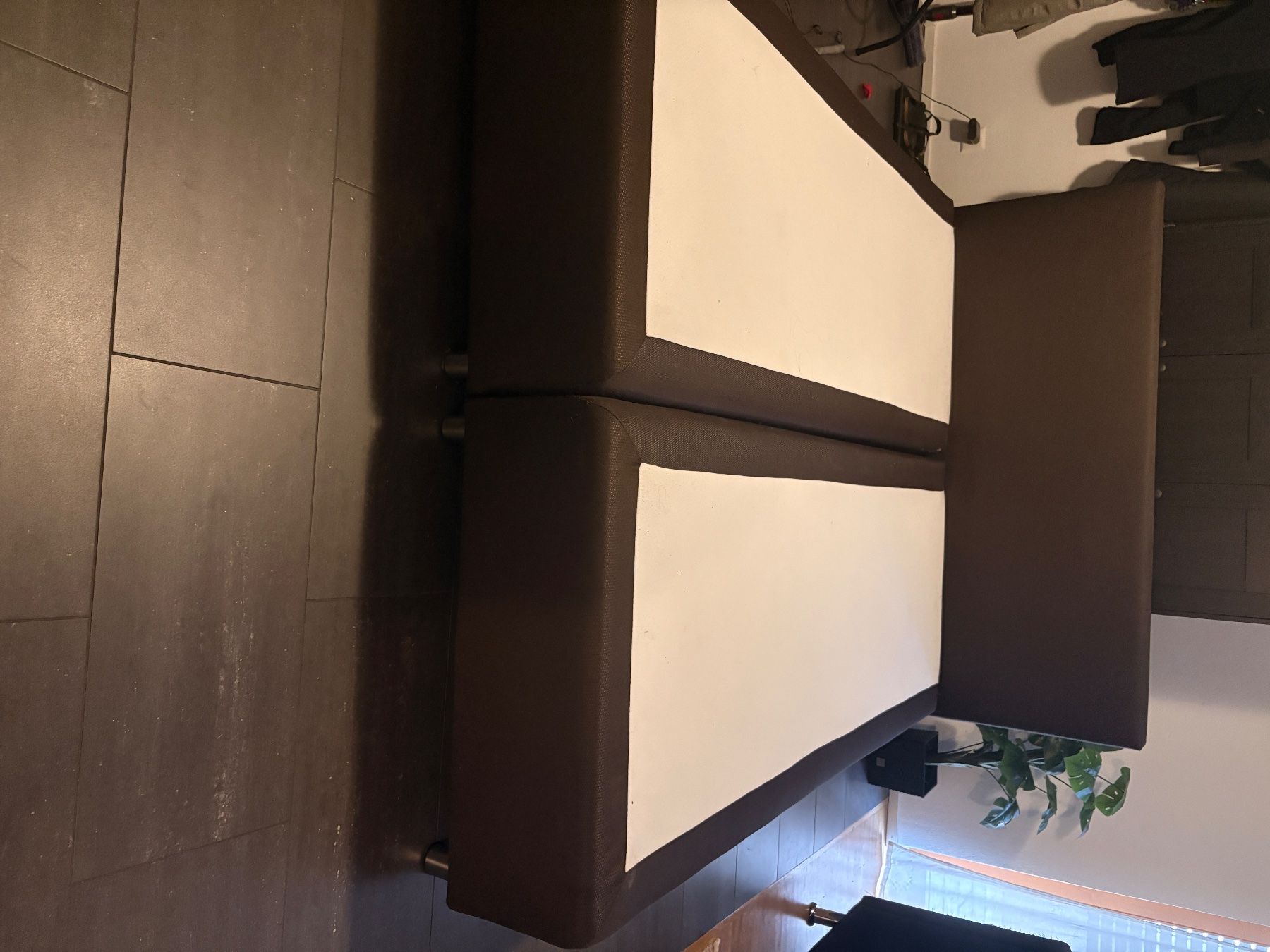 Betten: Boxspring Bett günstig abzugeben – Gebraucht aus Haldenstein von sin_wnf8 1
