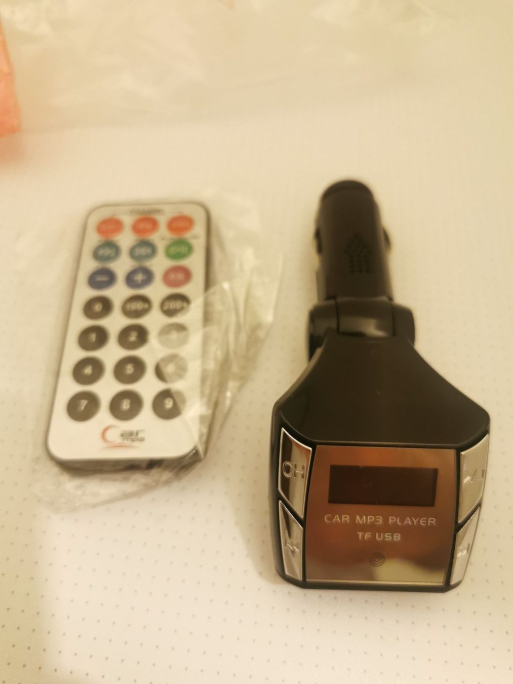 Unità & Adattatore: Auto MP3 player + USB auto adapter – Nuovo (secondo la descrizione) da Baar venduto da NGA1982