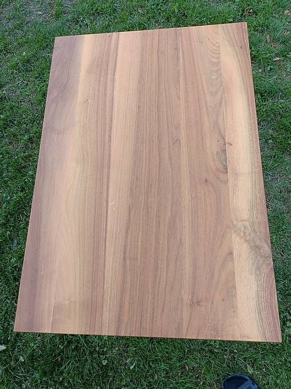 Tables: Beistelltisch Nussbaum – D'occasion à Aedermannsdorf par nick811 2