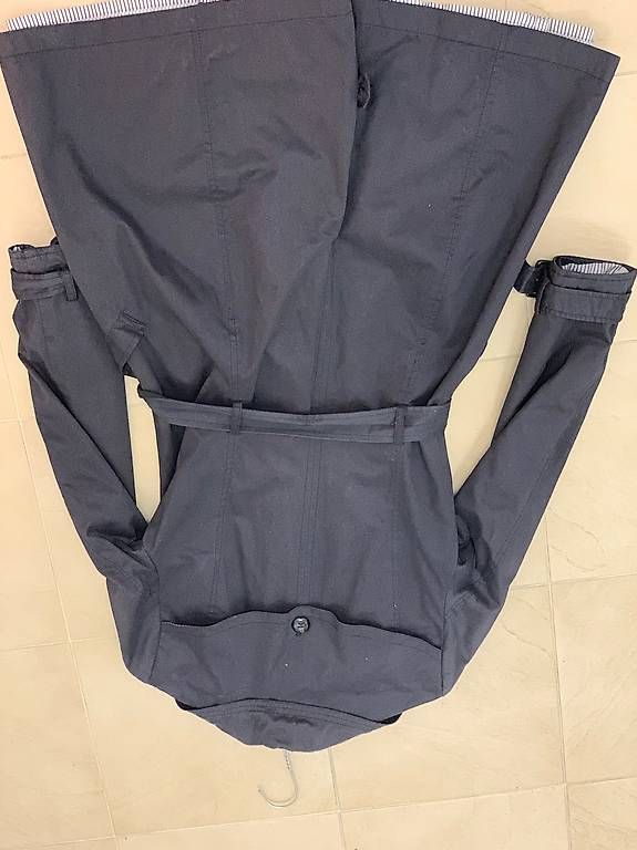 Cappotti: Parka Damen Grösse 36 – Usato da Oberlunkhofen venduto da weininchen 1
