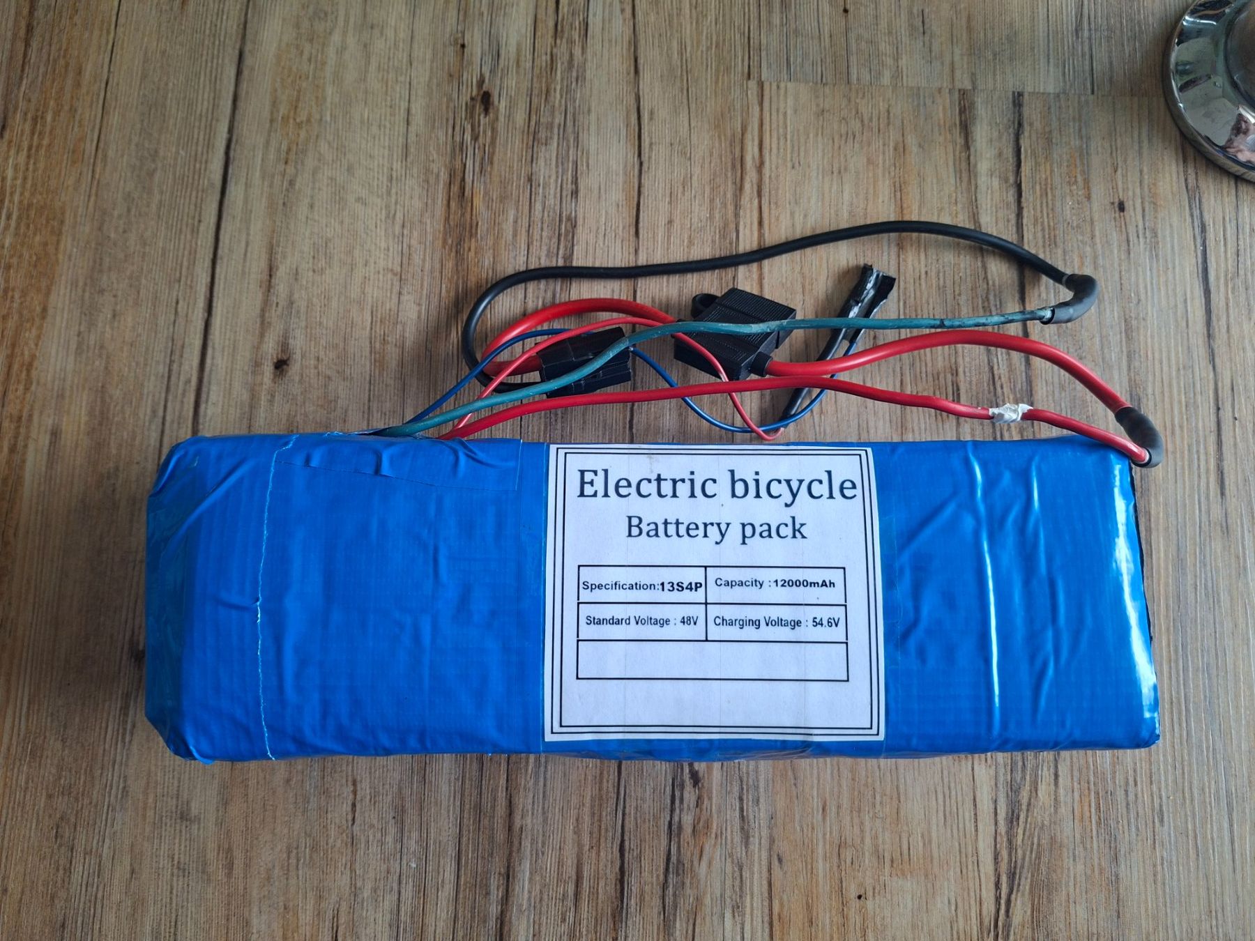 Batterie: Akku E-Bike/scooter 48V 12Ah Lithium – Usato da Lyss venduto da toe_68qb