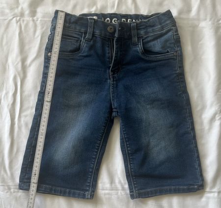 Kinder Jeans Shorts Gr. 140 (C&A)