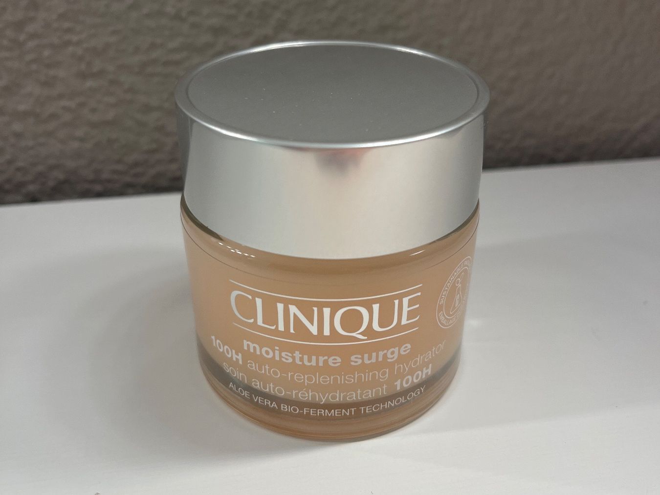 Clinique Cura del viso: Clinique Moisture Surge 100H 75ml – Nuovo e nell'imballaggio originale da St. Gallen venduto da lad_9kn2 1