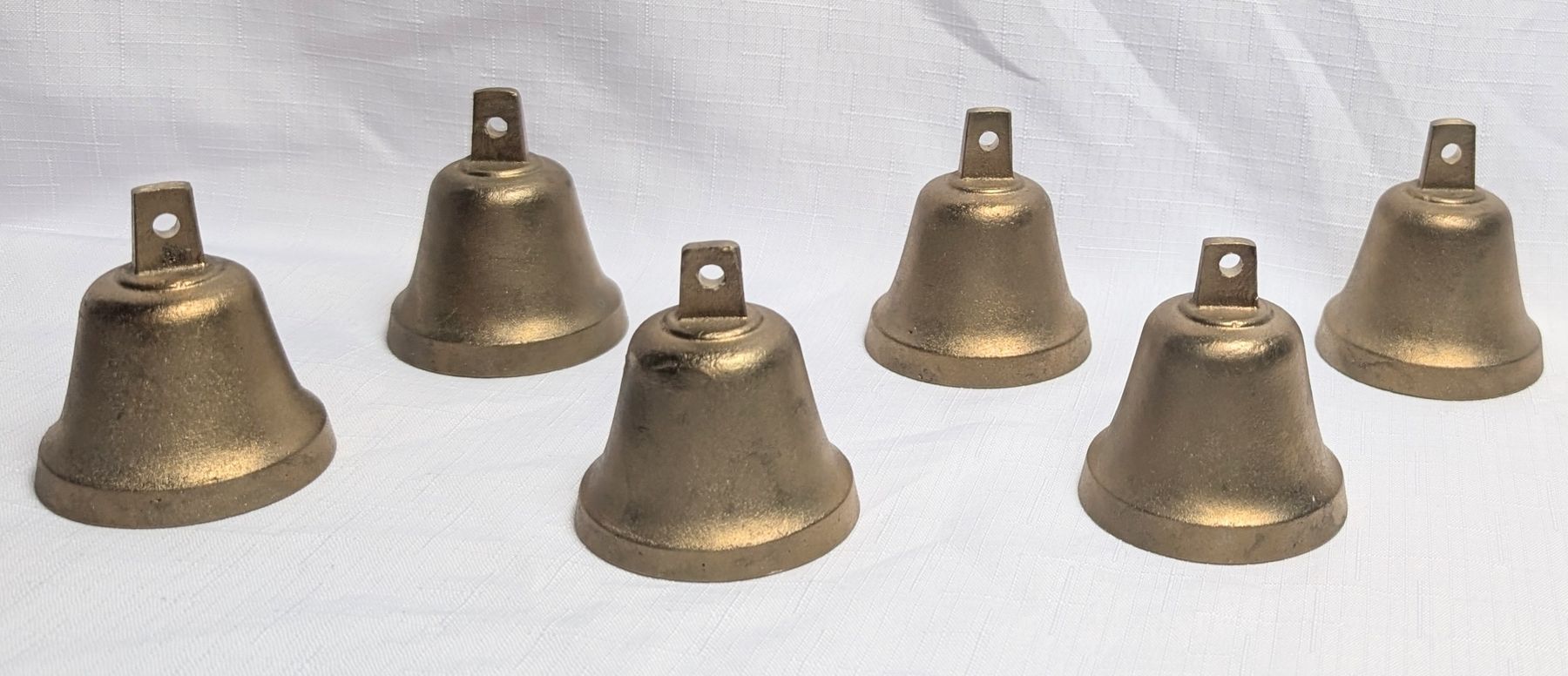 Campanacci mucche: 6er Set Glocken - Glocke – Nuovo (secondo la descrizione) da Wängi venduto da ABIZONE-86 1