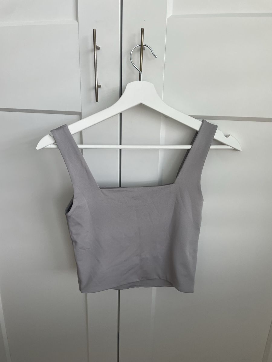 Top: Graues Tank Top, Grösse S – Nuovo (secondo la descrizione) da Untersiggenthal venduto da bla_55sl 1