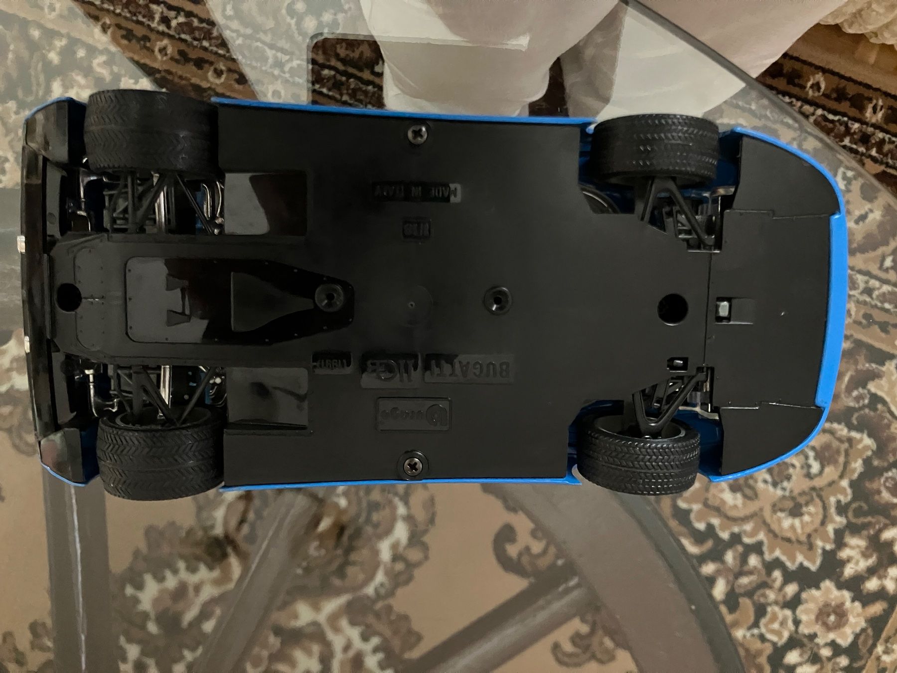 Bugatti Modellini d'auto: Modellauto 1/18 von burago Bugatti 11 EB, 1991 – Usato da Lachen SZ venduto da Soulmate74 3
