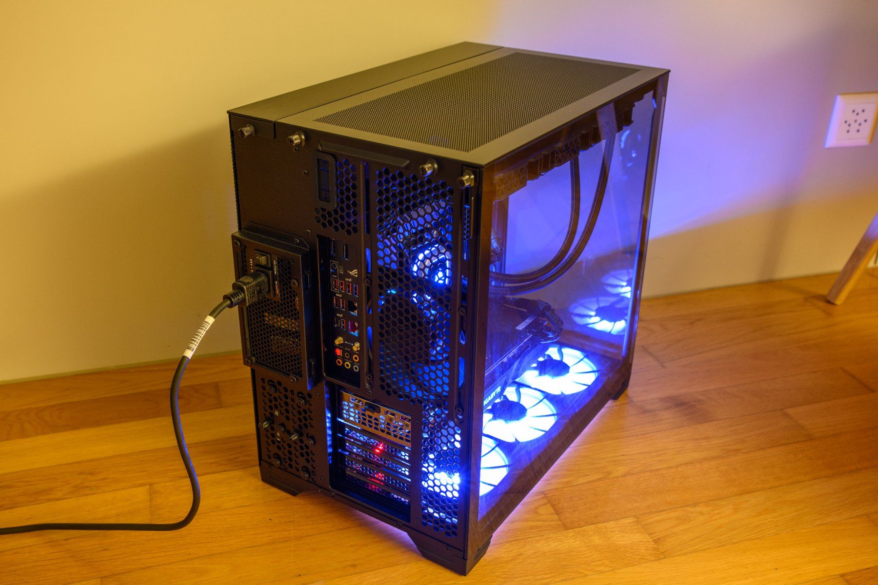 Amd PC: Gaming PC - AMD Ryzen 9 16 Core / 64GB RAM / GeForce – Usato da Seewen SZ venduto da Crytek86 1
