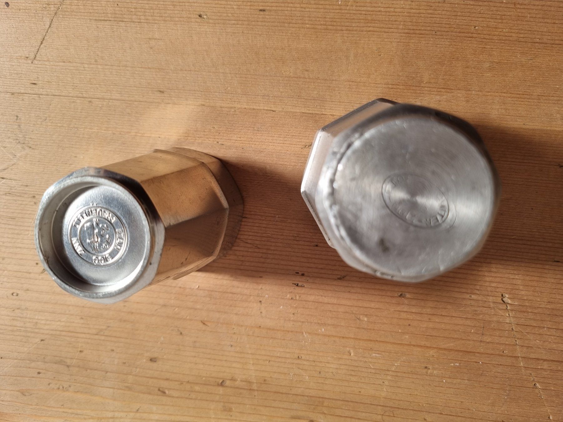 Tazze: 2 Weinbecher, Zinn – Usato da Fürstenaubruck venduto da PizBeverin2018 3