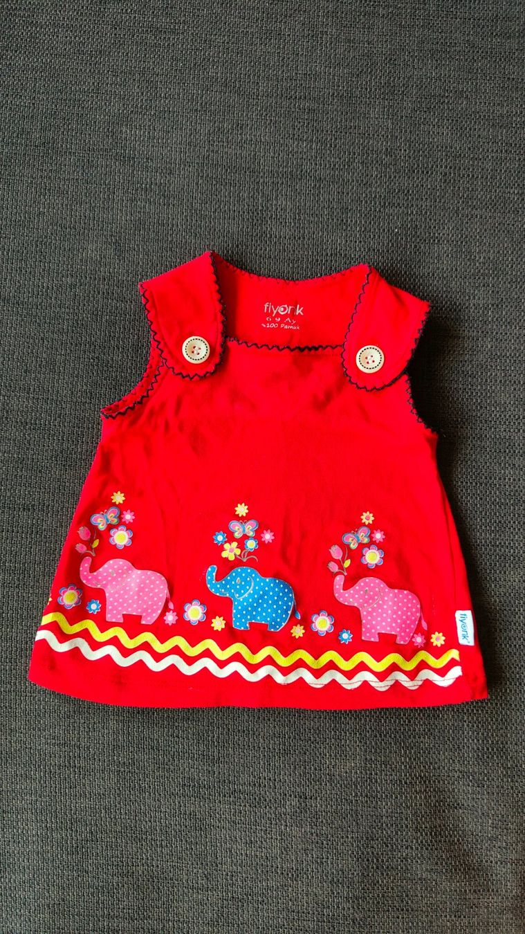 Vestiti & Gonne: Gr. 68-74 Rotes Kleid "Elefanten" – Usato da Sursee venduto da lou19
