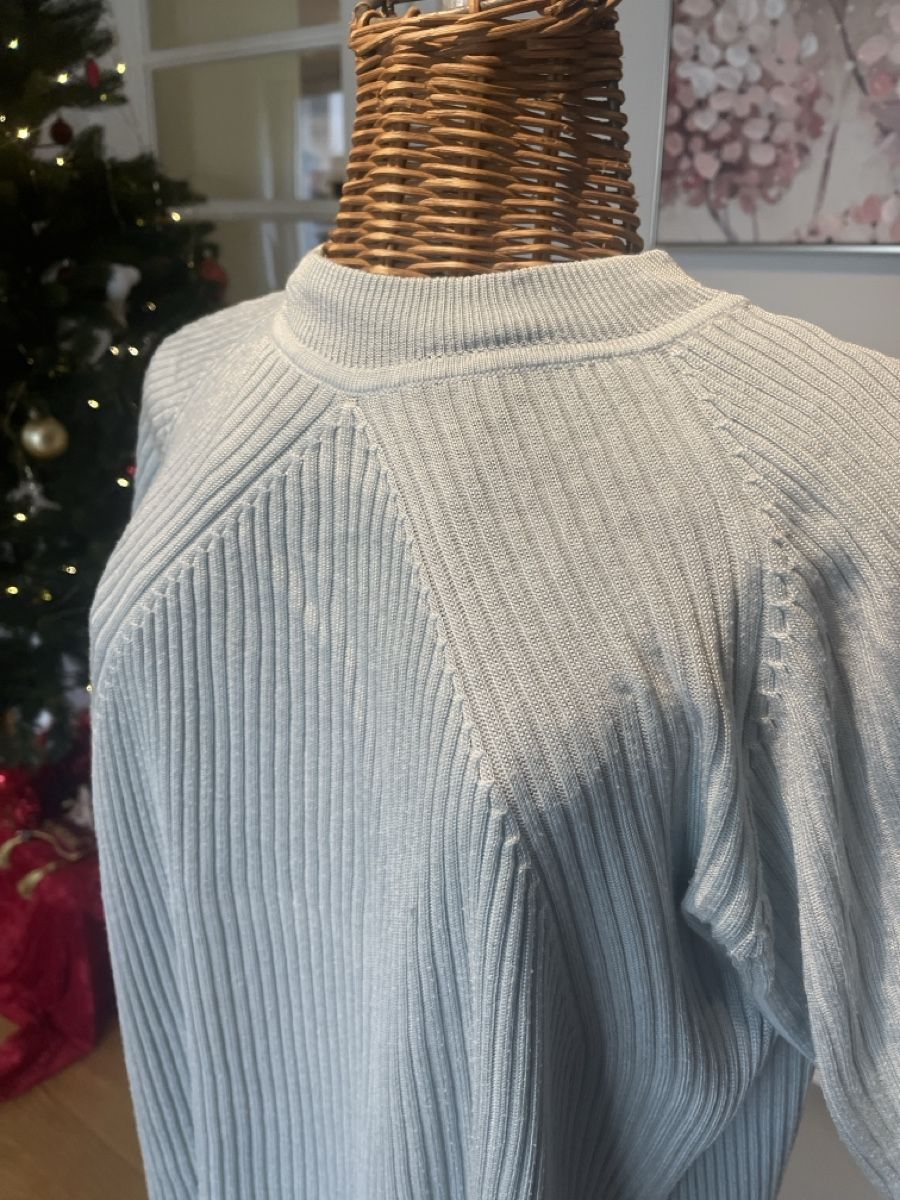 T-shirt: Strickshirt hellblau, Baumwolle, 40/42 – Usato da Solothurn venduto da Bobesch08 2