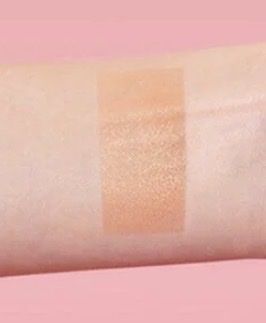 Benefit Make-up: Benefit Georgia Mini Blush, 4g – Neu (gemäss Beschreibung) aus Otelfingen von Gasolino 2