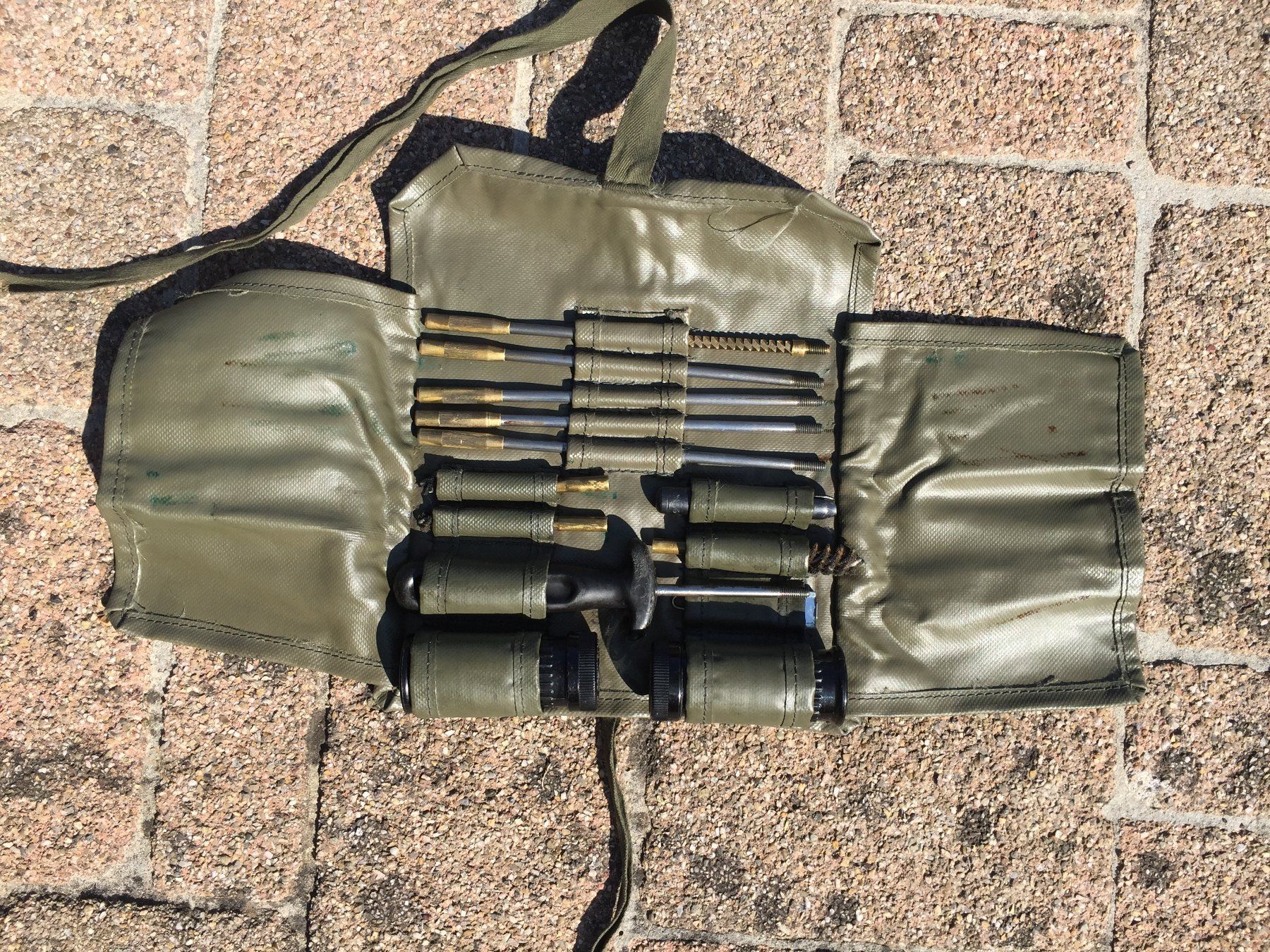Prodotti di pulizia: Gewehr-Putzzeug  StGw 57 – Usato da Magden venduto da Hornet2 1