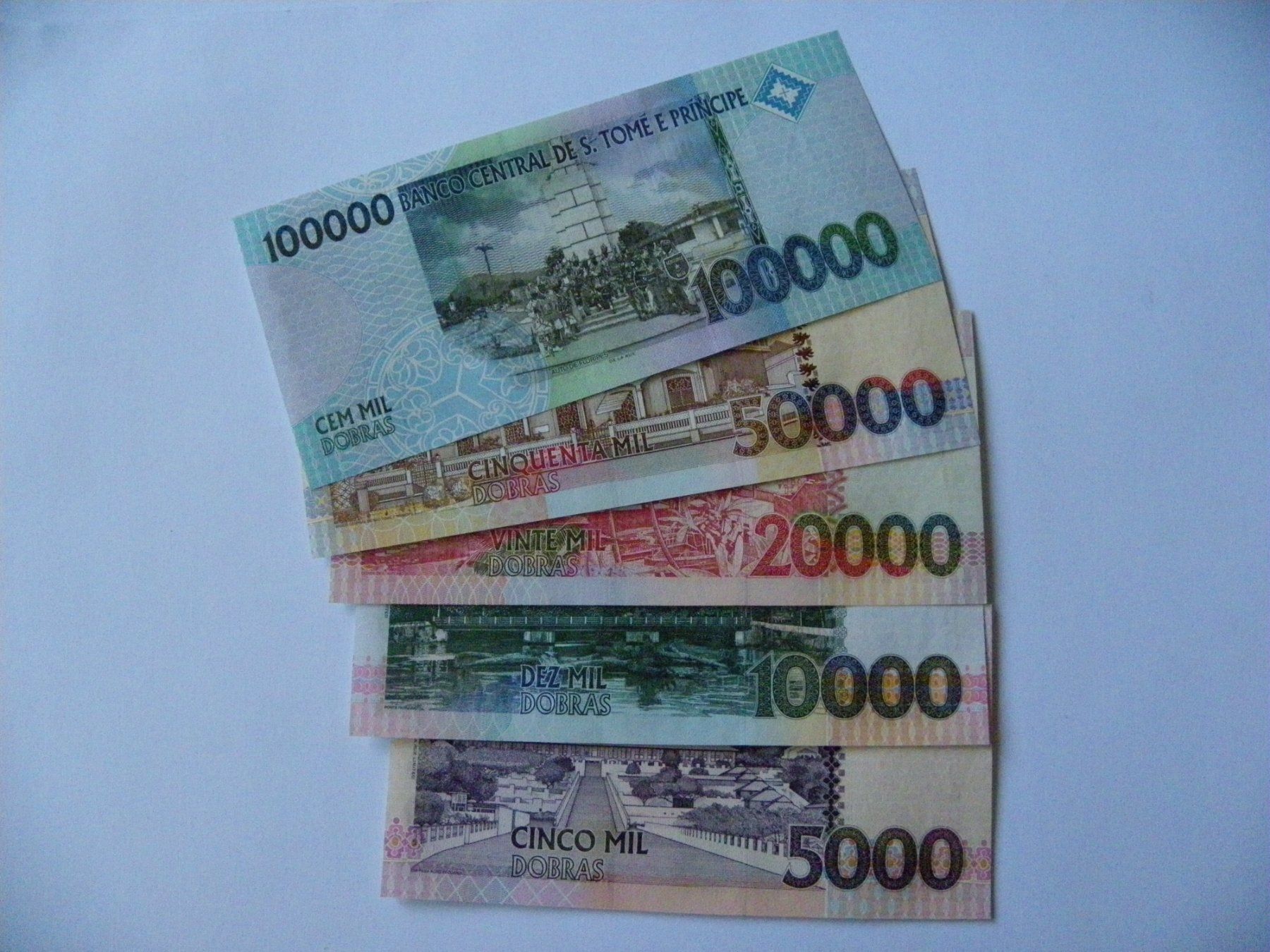 Banknoten: St Thomas & Prince Set 5000-100.000 Dobras 2013, Unc – Neu (gemäss Beschreibung) aus Untersiggenthal von Gas61 2