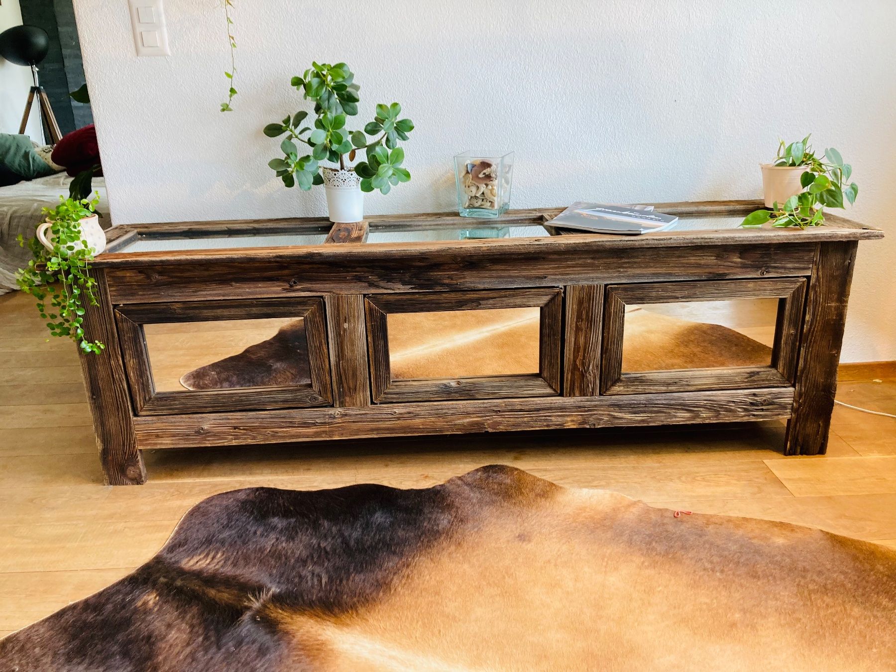 Cassettiere: Wunderschönes Sideboard aus unbehandeltem Altholz – Nuovo (secondo la descrizione) da Domat/Ems venduto da Stein_und_Holzbruch 2