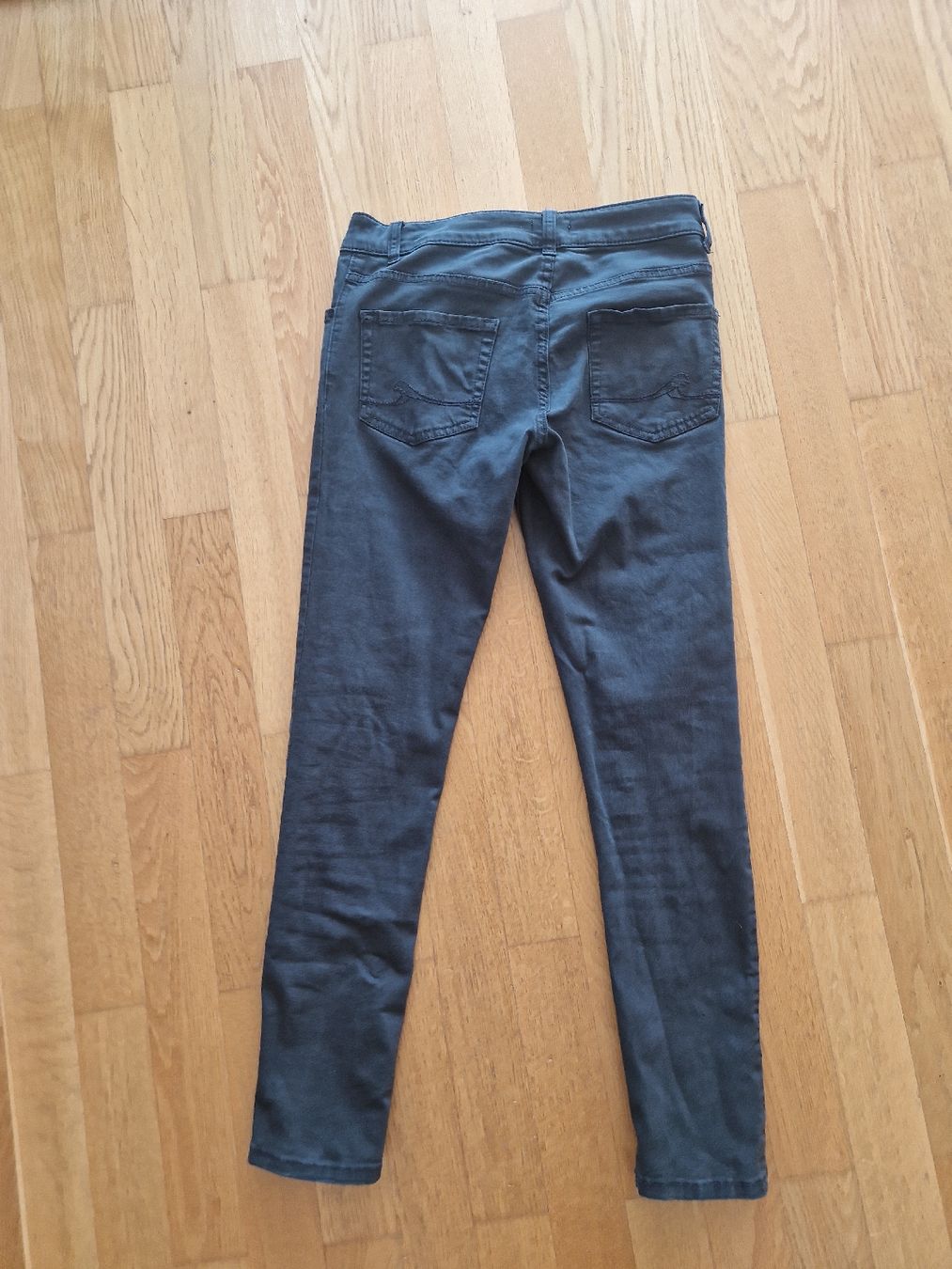 Roxy Jeans: Roxy Jeans Grösse 27/30 – Usato da Zürich venduto da nicinat 2