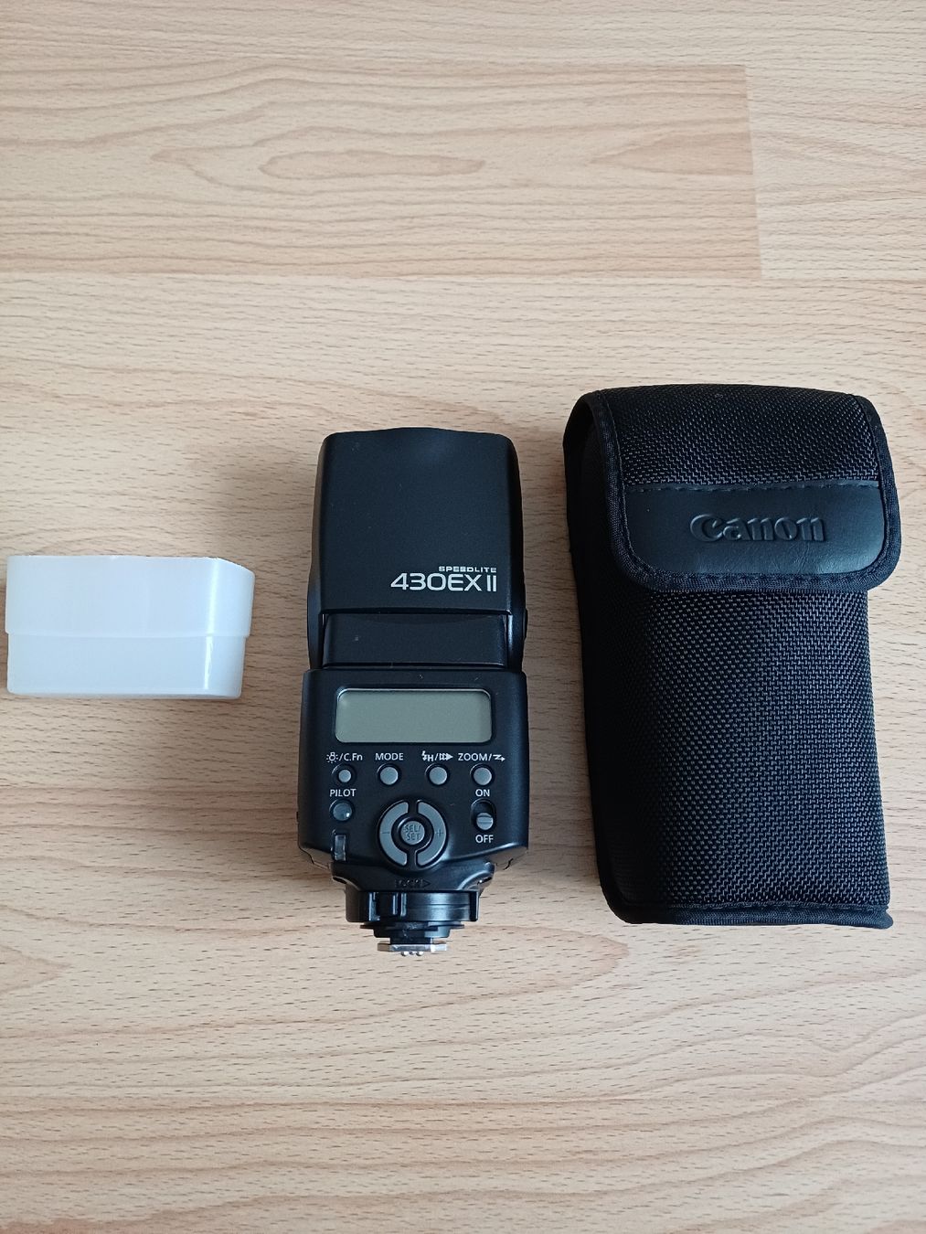 Canon Appareil photo: Canon EOS 50D Set + 4 Objektive + Blitz + Stativ + Taschen + – D'occasion à St. Gallen par lequi 8