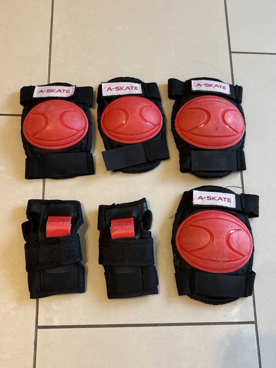 Inline-Skating & Rollschuhe: Rollschuhe  – Gebraucht aus Therwil von s.a.r.a.kawa 1