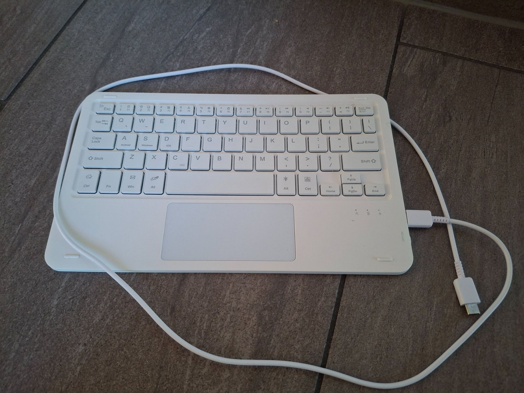 Tastiere: Tablet Tastatur mit Touchpad – Nuovo e nell'imballaggio originale da St. Stephan venduto da sal_6dpk 2