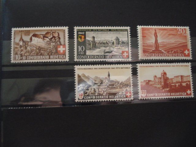 Set Pro PatriaMarken **, 1939/1942/1943 Kaufen auf Ricardo