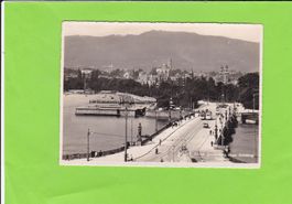 Zürich-Quaibrücke-Tram-Oldtimer-belebt
