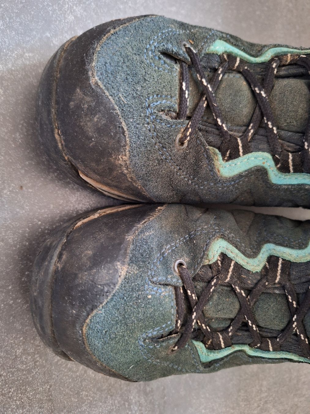 Meindl Scarpe da uomo: Meindl Wanderschuhe in Originalkarton, Gr 39 – Usato da St.Gallen venduto da dajo0809 6