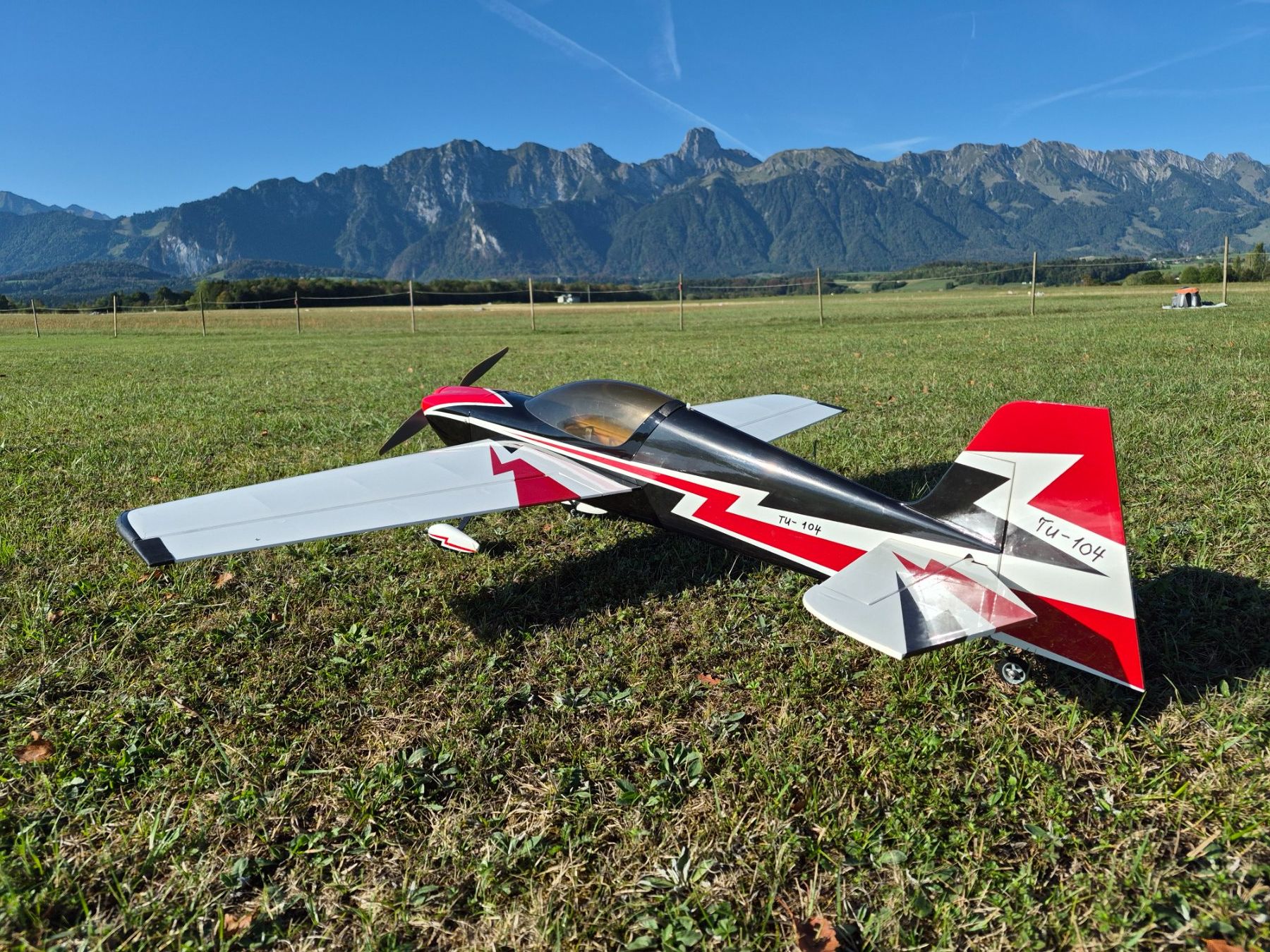 RC Modellbau: RC Acro Modellflugzeug – Gebraucht aus Uttigen von eomat 1