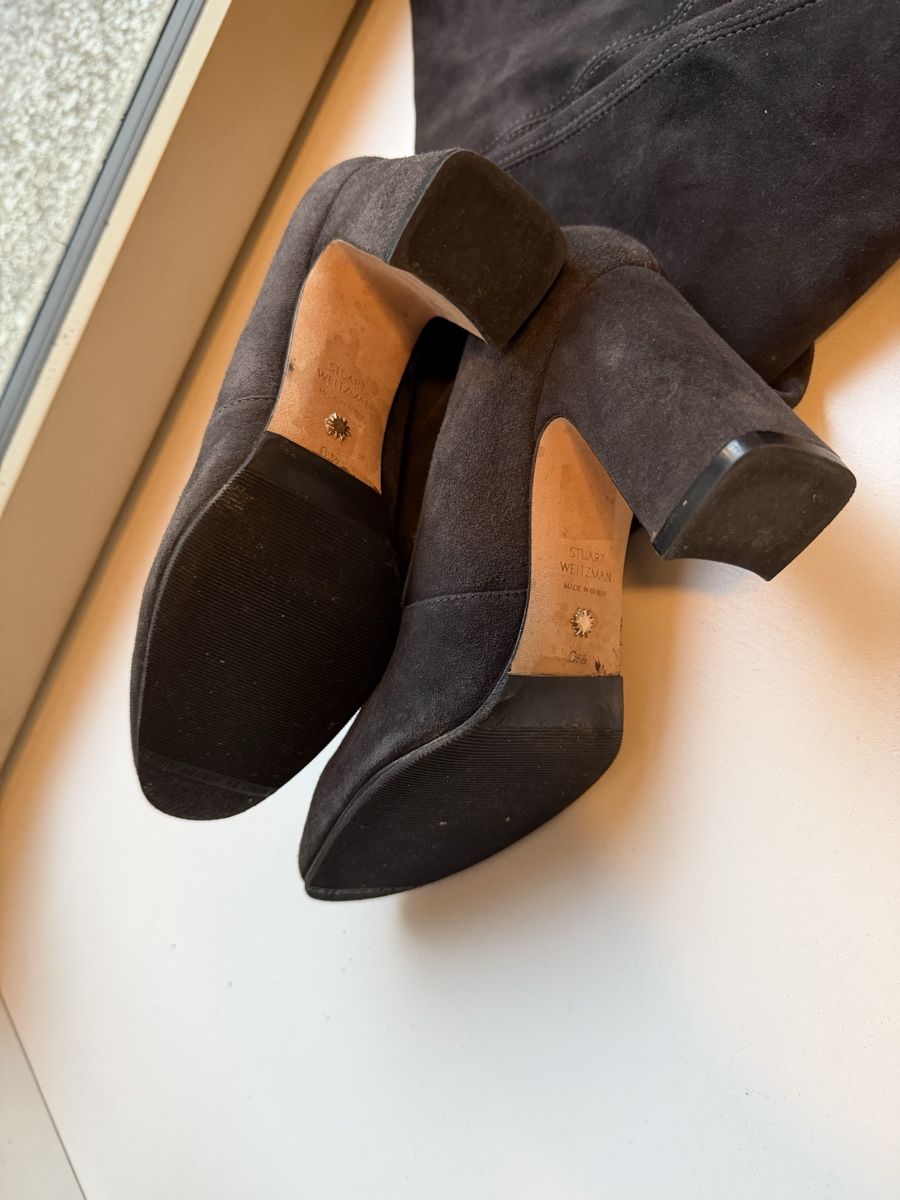 Stuart Weitzman Scarpe da donna: Stuart Weitzman Overknees Gr.37 Wildleder Stiefel – Usato da Zürich venduto da Agave_Sue 4