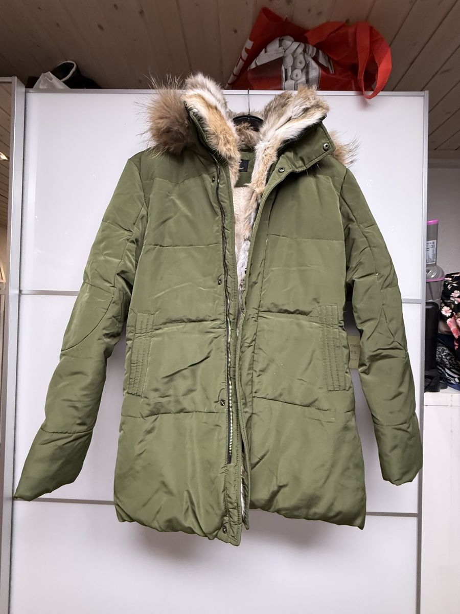 Jacken: Jacke Gr M – Neu (gemäss Beschreibung) aus Oeschgen von Mich_elle 1