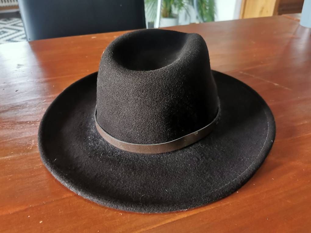 Stetson Copricapi, berretti & cappellini: Stetson Cowboyhut – Nuovo (secondo la descrizione) da Rüschegg Heubach venduto da sharky81
